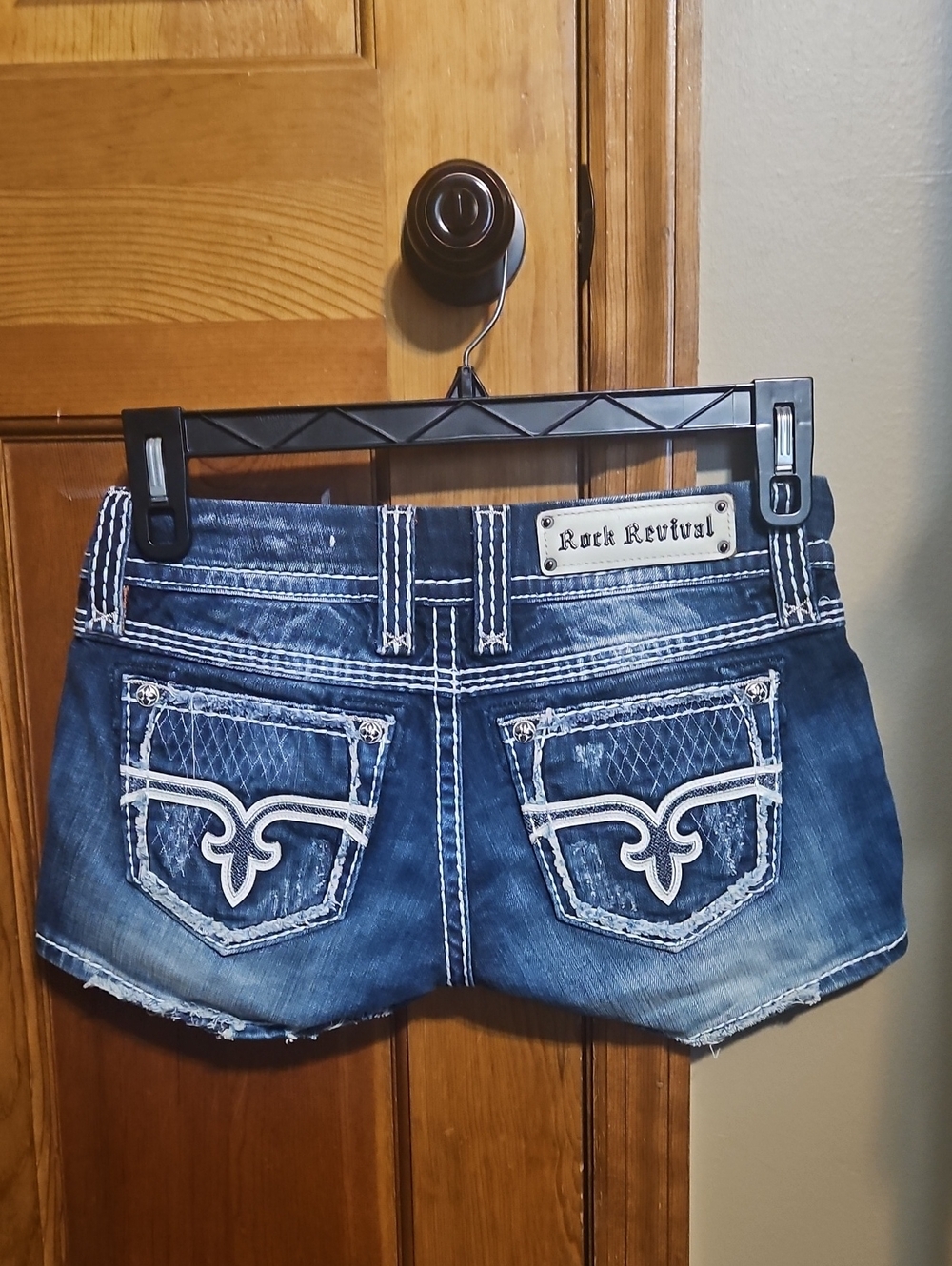 Rock Revival Ali Low-Rise Distressed Denim Shorts - Picture 4 of 9
